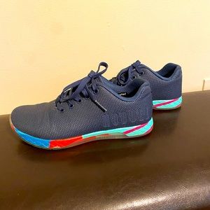 NoBull Navy Lightning Trainer.